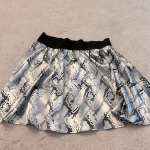 Black and silver mini skirt
